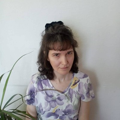 Таня Десятникова