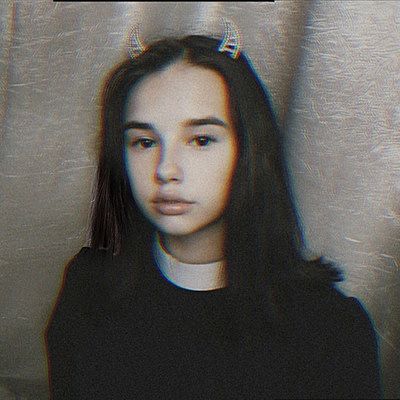 Анна Олянина