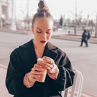 Мая Гурьянова