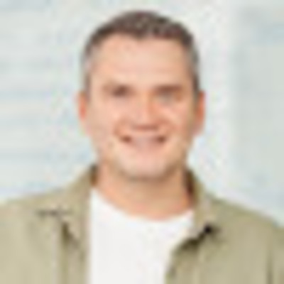 Илья Суворов