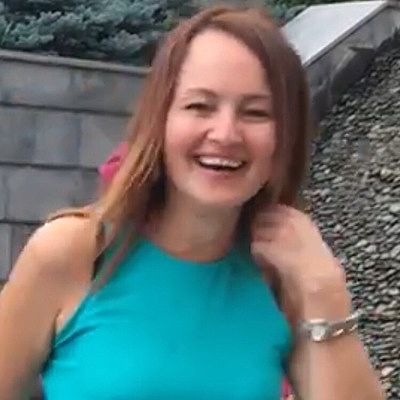 Юля Маникина