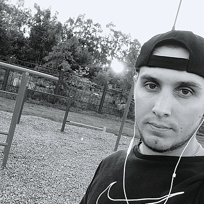 Дмитрий Удовика