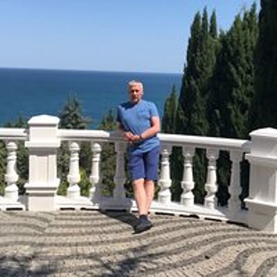 Александр Константинов