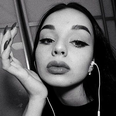 Александра Алексеева