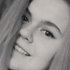 Яна Сладких