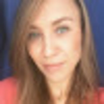 Александра Старостина