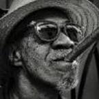 Женя Баринов