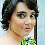 Анна Артамонова